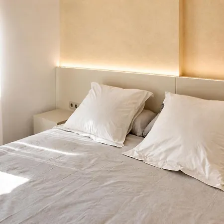 Appartement Albamar Premium En Primera Linea De Playa Con Piscina Privada By Family Homes