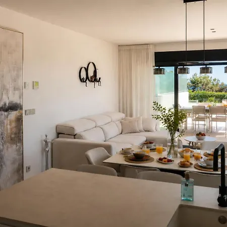 Appartement Albamar Premium En Primera Linea De Playa Con Piscina Privada By Family Homes